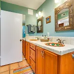 Сasa de vacaciones Walk To Plaza: W/ Pool & Hot Tub! Santa Fe